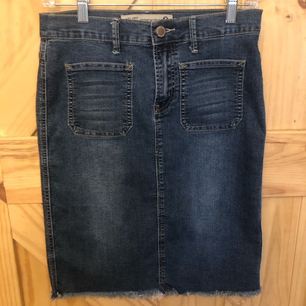 Denim Pencil Skirt with Frayed Hem Size 27 Pockets Blue